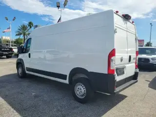 Ram ProMaster 2025 Tradesman 2500 159 WB 3 puertas Furgoneta de carga de techo alto sin asiento de pasajero