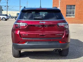 Jeep Compass 2022 4x4 Limited SUV de 4 puertas