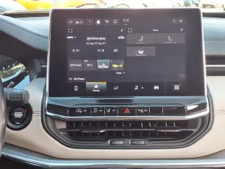 Jeep Compass 2022 4x4 Limited SUV de 4 puertas