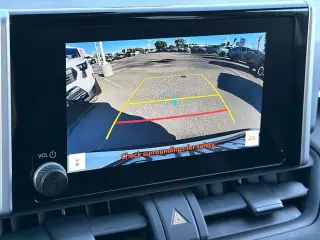 Toyota RAV4 2024 AWD LE SUV de 4 puertas