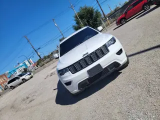 Jeep Grand Cherokee 2018