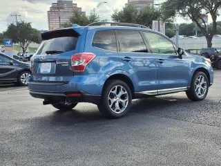 Subaru Forester 2016 AWD 2.5i Touring Vagoneta de 4 puertas