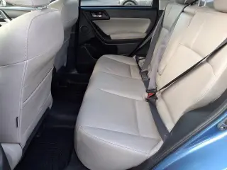 Subaru Forester 2016 AWD 2.5i Touring Vagoneta de 4 puertas