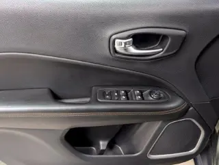 Jeep Compass 2021 4x4 Limited SUV de 4 puertas