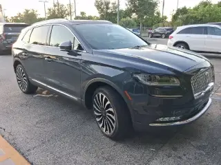 Lincoln Nautilus 2023 AWD Black Label SUV de 4 puertas