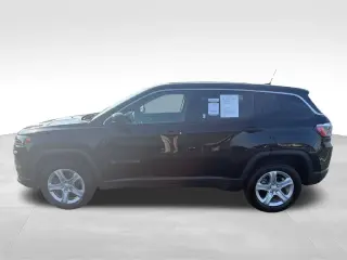 Jeep Compass 2024 4x4 Sport SUV de 4 puertas