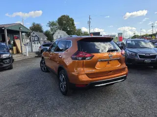 2020 Nissan Rogue