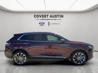 Lincoln Nautilus 2022 AWD Reserve 4dr SUV