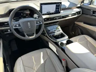 Lincoln Nautilus 2023 AWD Reserve SUV de 4 puertas