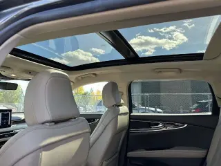 Lincoln Nautilus 2023 AWD Reserve SUV de 4 puertas