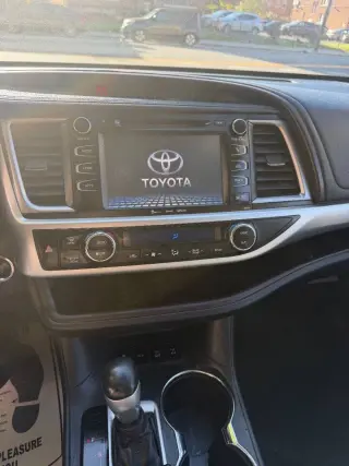 2018 Toyota Highlander