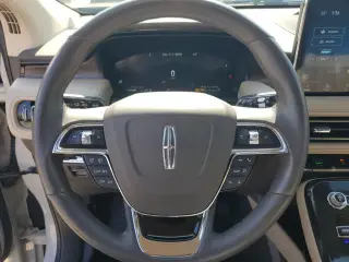 Lincoln Nautilus 2023 AWD Reserve SUV de 4 puertas