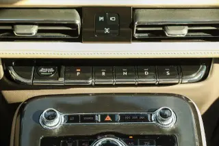 Lincoln Nautilus 2023 AWD Standard SUV de 4 puertas