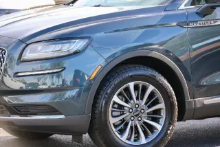 Lincoln Nautilus 2023 AWD Standard SUV de 4 puertas