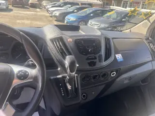 Ford Transit 2019