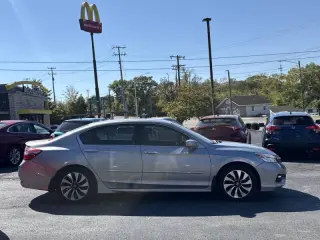 2017 Honda Accord Hybrid