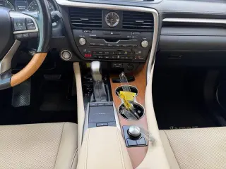 Lexus RX 350 2021 SUV de 4 puertas