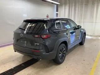 Mazda CX-50 2024 Tracción Total (AWD) 2.5 S Preferred SUV de 4 puertas