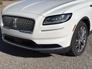 Lincoln Nautilus 2023 AWD Reserve SUV de 4 puertas
