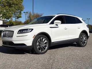 Lincoln Nautilus 2023 AWD Reserve SUV de 4 puertas