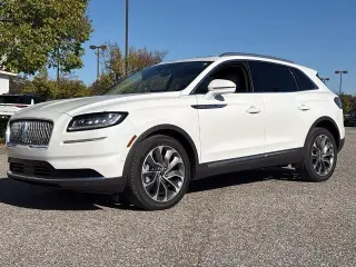 Lincoln Nautilus 2023 AWD Reserve SUV de 4 puertas