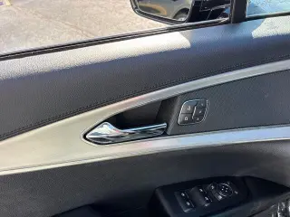 Lincoln Nautilus 2019 SUV de 4 puertas y tracción en las cuatro ruedas (AWD)