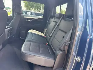 Chevrolet Silverado 1500 2024 4x4 High Country Cabina Crew Cab de 4 puertas y caja corta de 6.6 pies