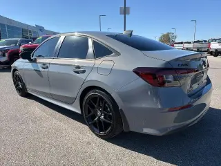 Honda Civic Hybrid Sport Sedán de 4 puertas 2026