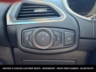 Ford Edge 2018 AWD Titanium Crossover de 4 puertas