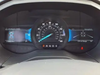 Ford Edge 2024 SUV de 4 puertas AWD Titanium