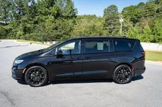 Chrysler Pacifica 2025 Limited 4dr Mini-Van