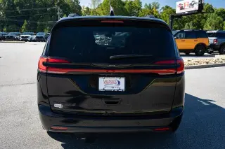 Chrysler Pacifica 2025 Limited 4dr Mini-Van