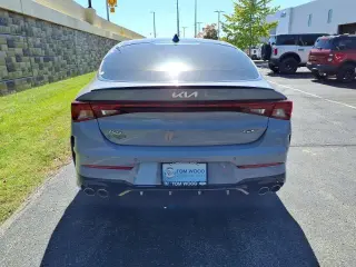 Kia K5 2022 GT 4dr Sedán