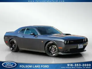 Dodge Challenger 2017 T/A 392 2dr Coupe