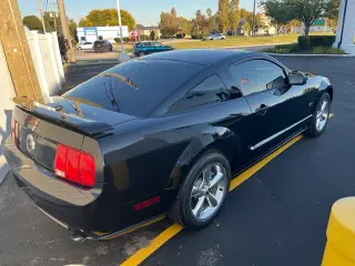 Ford Mustang 2008 GT Deluxe 2dr Fastback