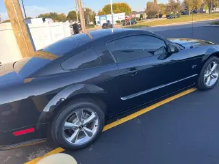 Ford Mustang 2008 GT Deluxe 2dr Fastback