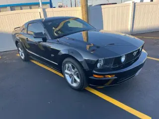 Ford Mustang 2008 GT Deluxe 2dr Fastback