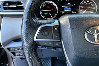 Toyota Sienna 2022 Limited 7-Pasajeros 4p Mini-Van