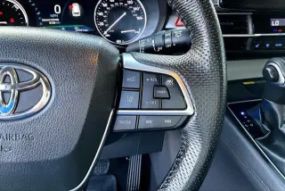 Toyota Sienna 2022 Limited 7-Pasajeros 4p Mini-Van