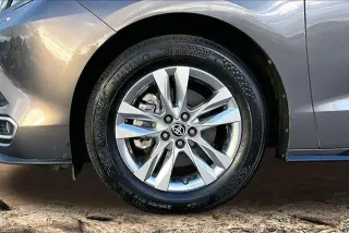 Toyota Sienna 2022 Limited 7-Pasajeros 4p Mini-Van
