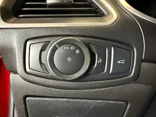 Ford Edge 2017 Titanium 4p Crossover