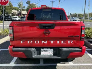 Nissan Frontier 2024 4x4 PRO-4X 4dr Crew Cab 5 ft. SB