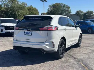 Ford Edge 2021 AWD SEL 4dr Crossover
