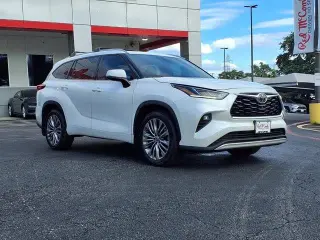 Toyota Highlander 2020 AWD Platinum 4dr SUV