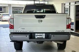 Nissan Titan XD 2018 4x4 PRO-4X 4dr Crew Cab (Diésel)