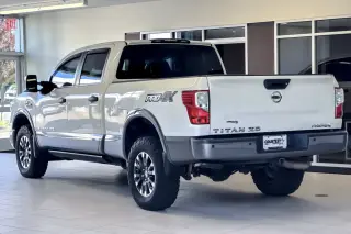 Nissan Titan XD 2018 4x4 PRO-4X 4dr Crew Cab (Diésel)