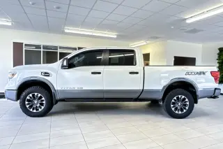Nissan Titan XD 2018 4x4 PRO-4X 4dr Crew Cab (Diésel)
