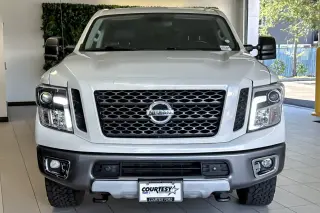 Nissan Titan XD 2018 4x4 PRO-4X 4dr Crew Cab (Diésel)