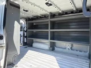 Nissan NV 2018 3500 HD S 3dr Cargo Van