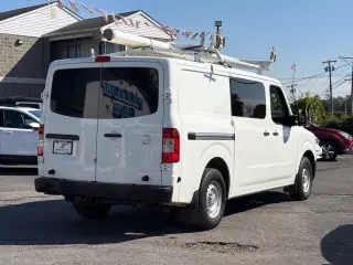 Nissan NV 2018 3500 HD S 3dr Cargo Van